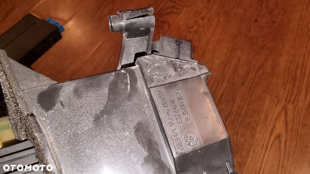 OPORNIK REZYSTOR MIECZ BMW E31 840 850 - 3