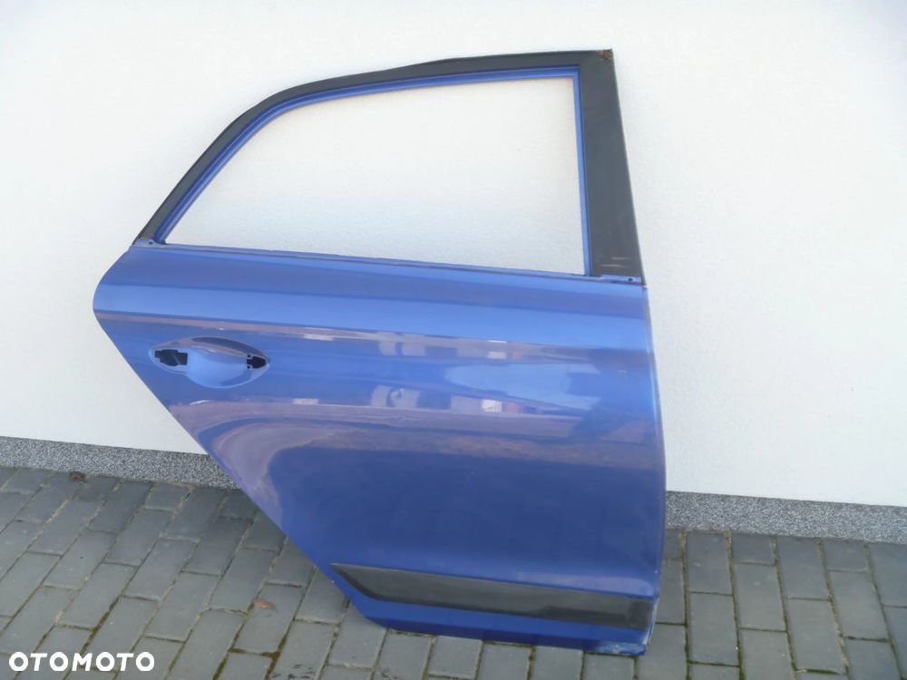 HYUNDAI I20 II 2014 -DRZWI TYLNE PRAWE ŁADNE ORYGINALNE - 2
