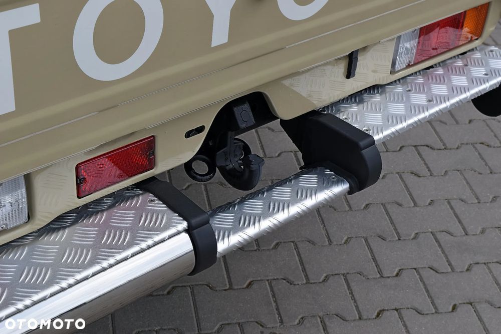 Toyota Land Cruiser 2.8 D-4D Automatik - 23