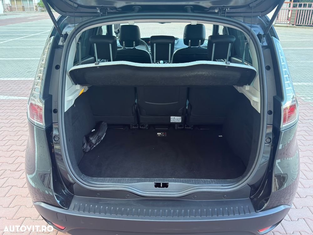Renault Scenic - 10