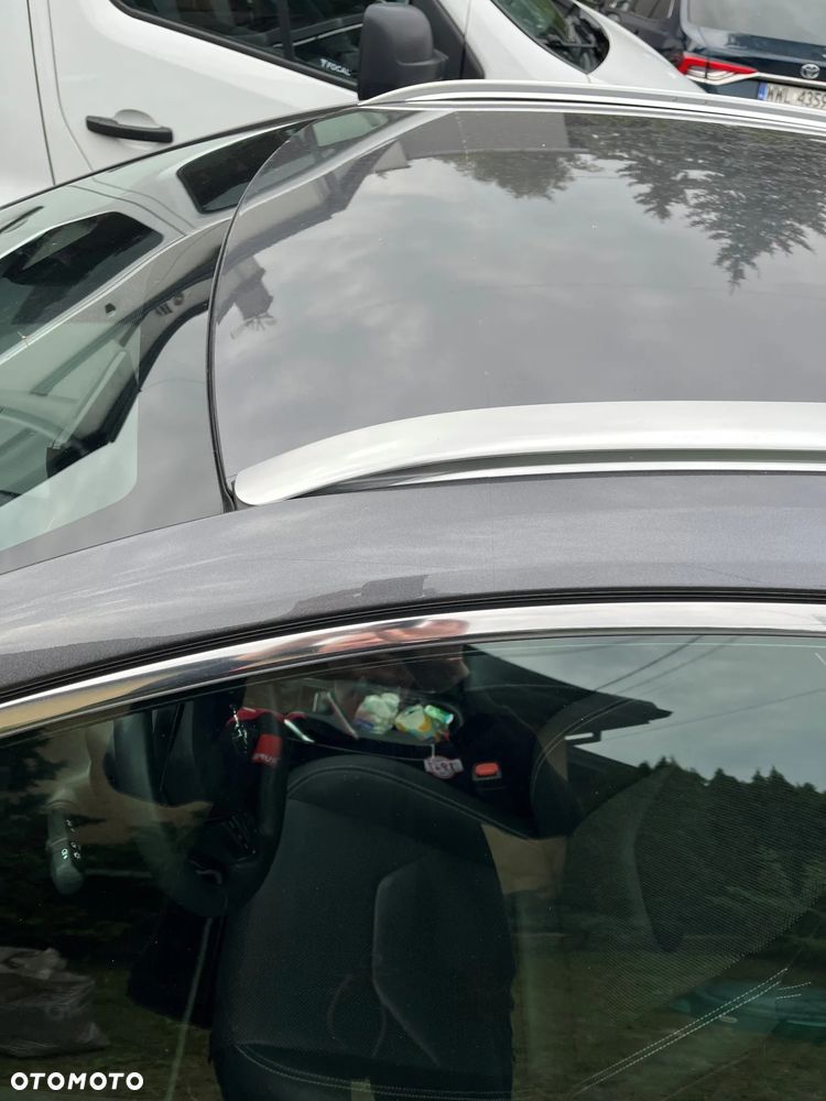 Toyota Corolla 2.0 Hybrid Executive - 27