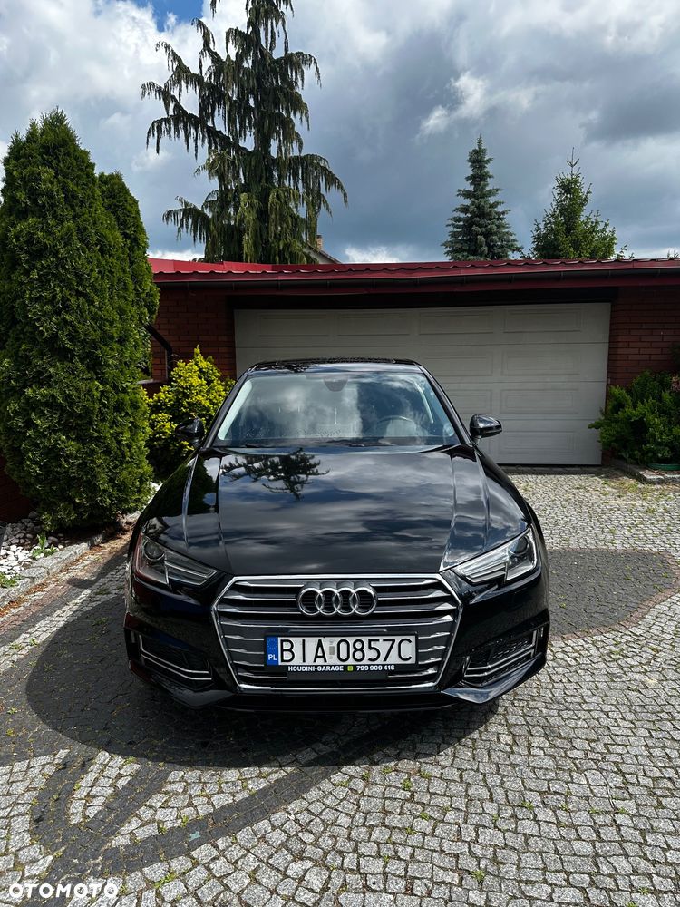 Audi A4 Limousine 2.0 TFSI ultra S tronic sport - 1