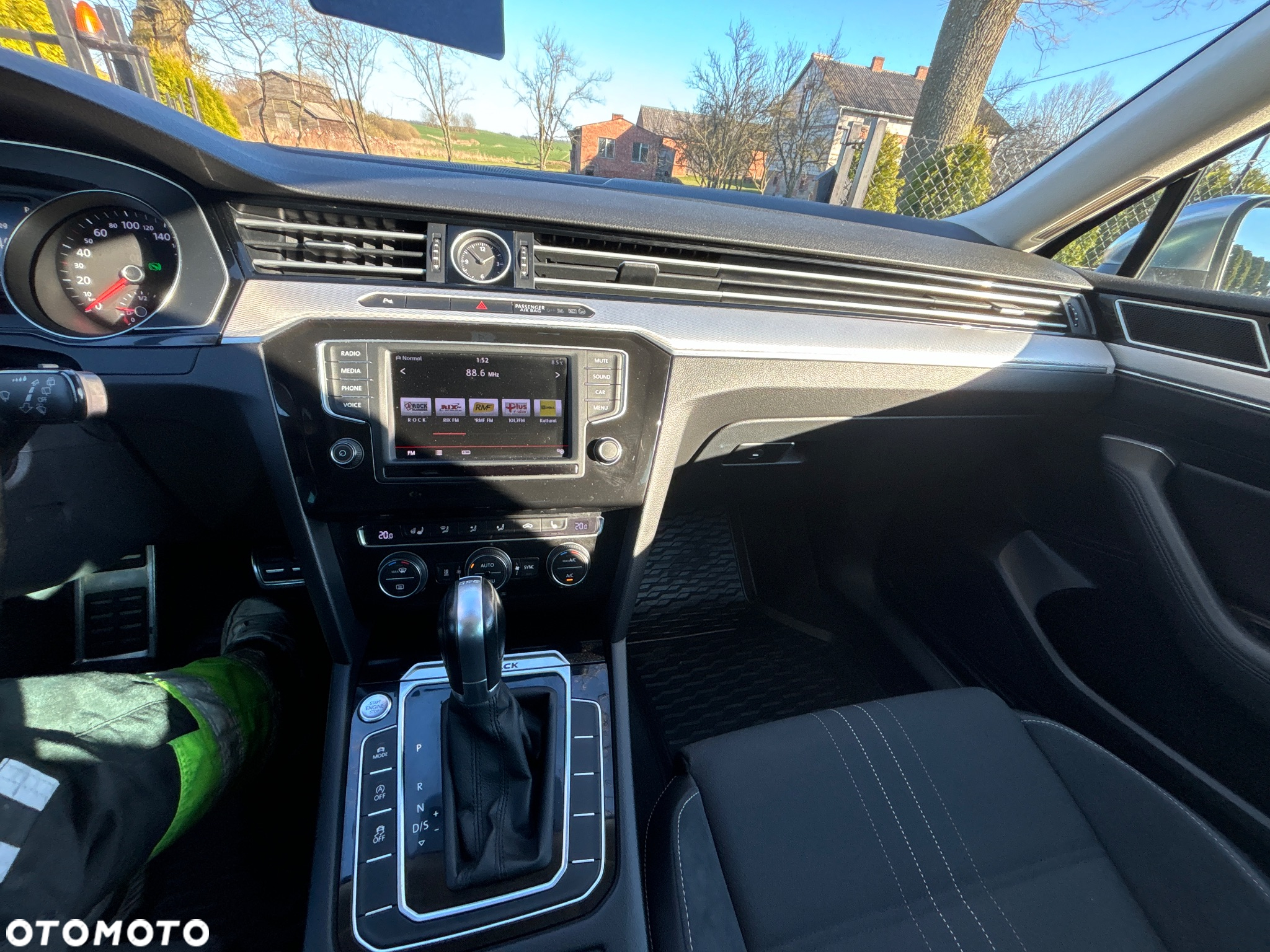 Volkswagen Passat Alltrack 2.0 TDI SCR 4Motion DSG - 25