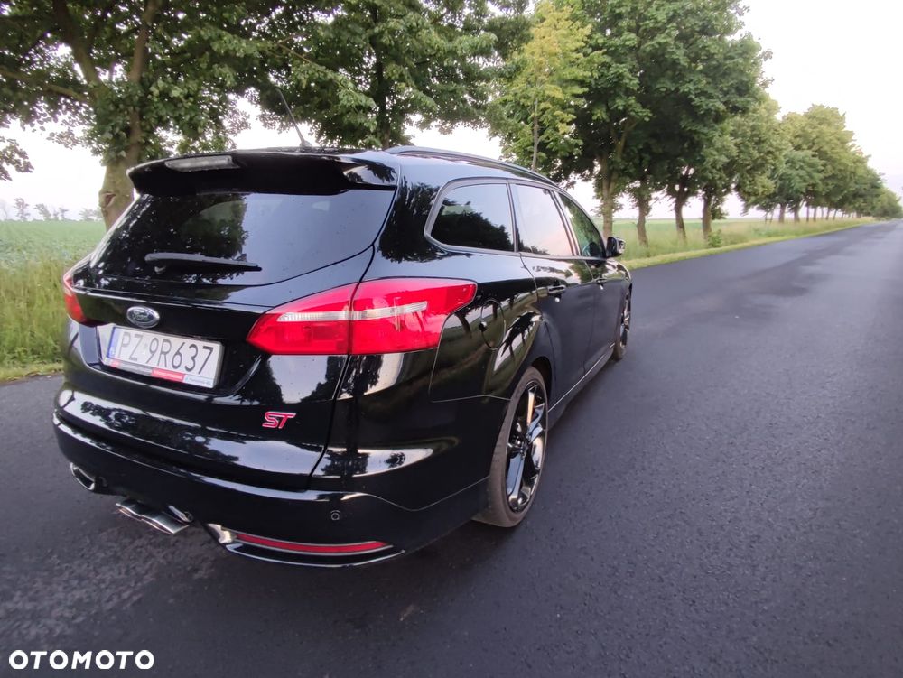 Ford Focus - 11