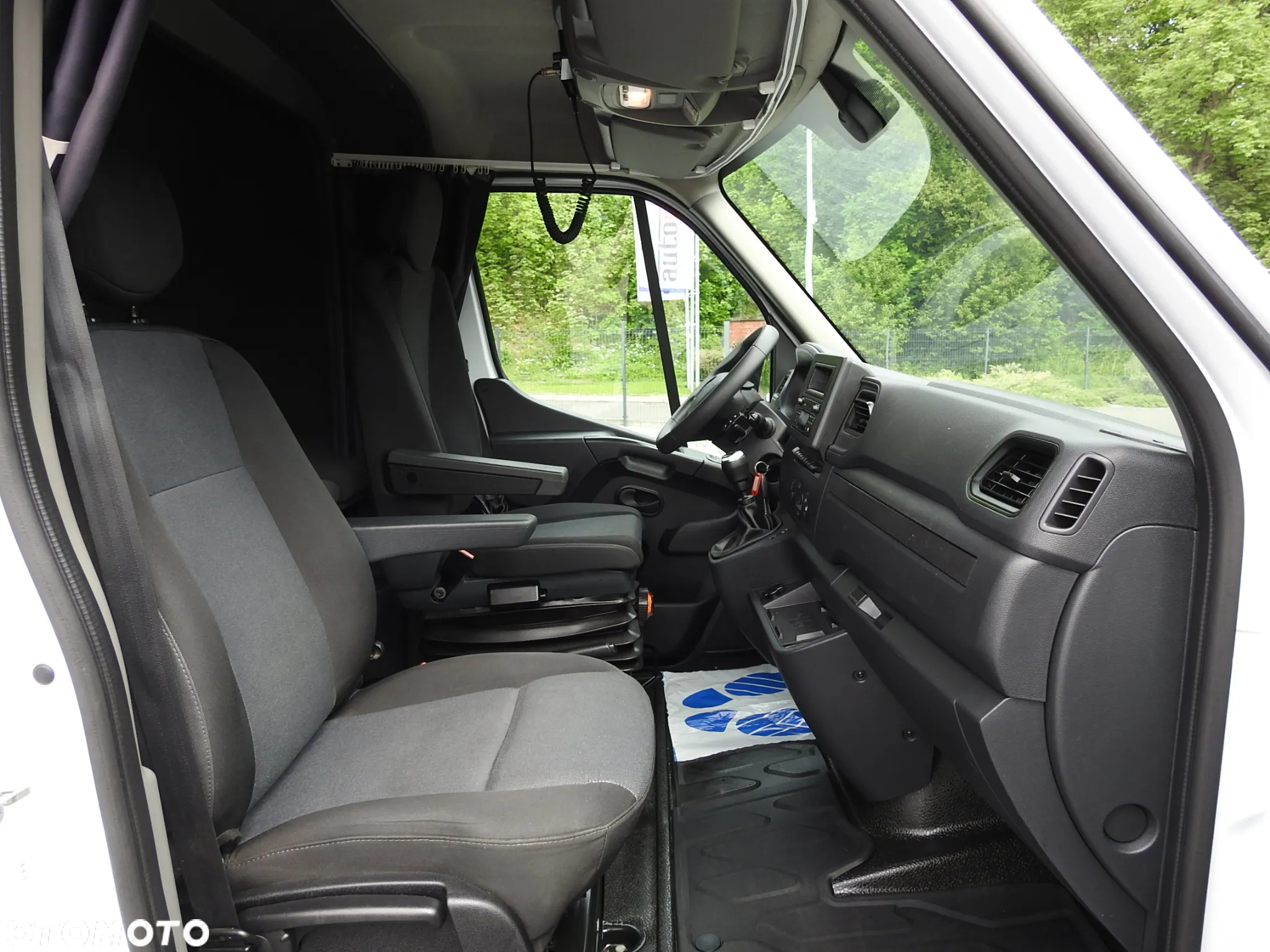 Renault MASTER PLANDEKA 10 PALET WEBASTO TEMPOMAT KLIMATYZACJA LEDY PNEUMATYKA 165KM [ 780514 ] - 31