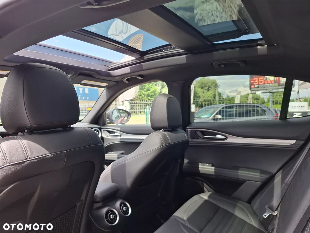 Alfa Romeo Stelvio 2.0 Turbo Veloce Q4 - 28