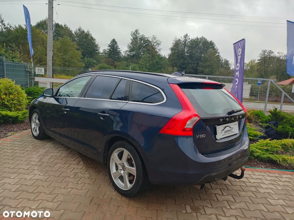 Volvo V60 D3 Geartronic Momentum - 14