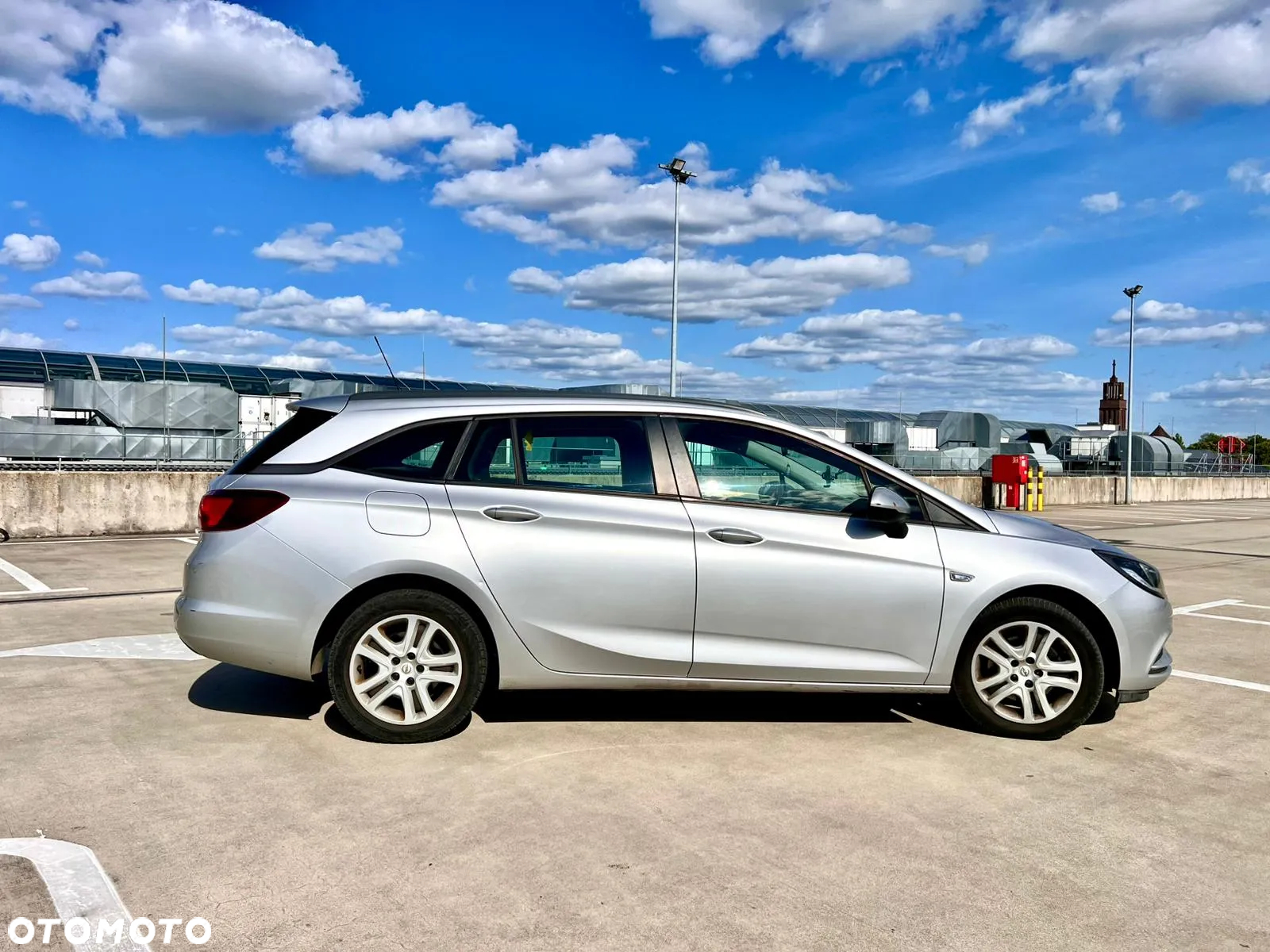 Opel Astra IV 1.6 CDTI Enjoy - 10