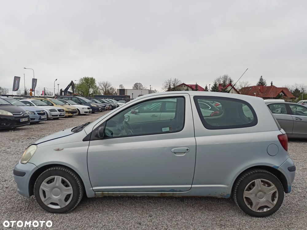 Toyota Yaris - 2