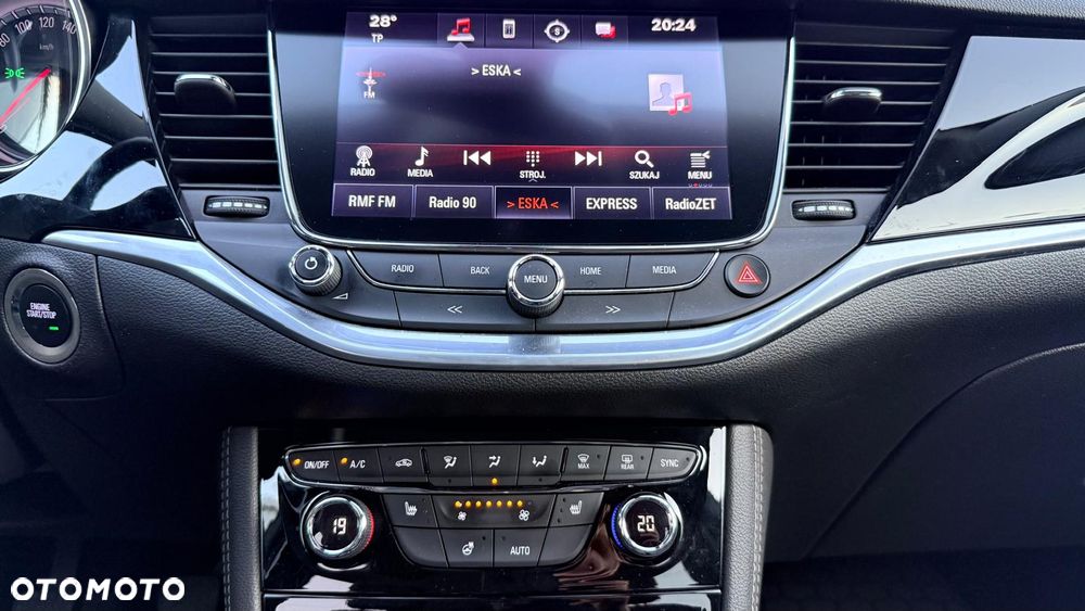 Opel Astra 1.6 BiTrb D (CDTI) Start/Stop Innovation - 26