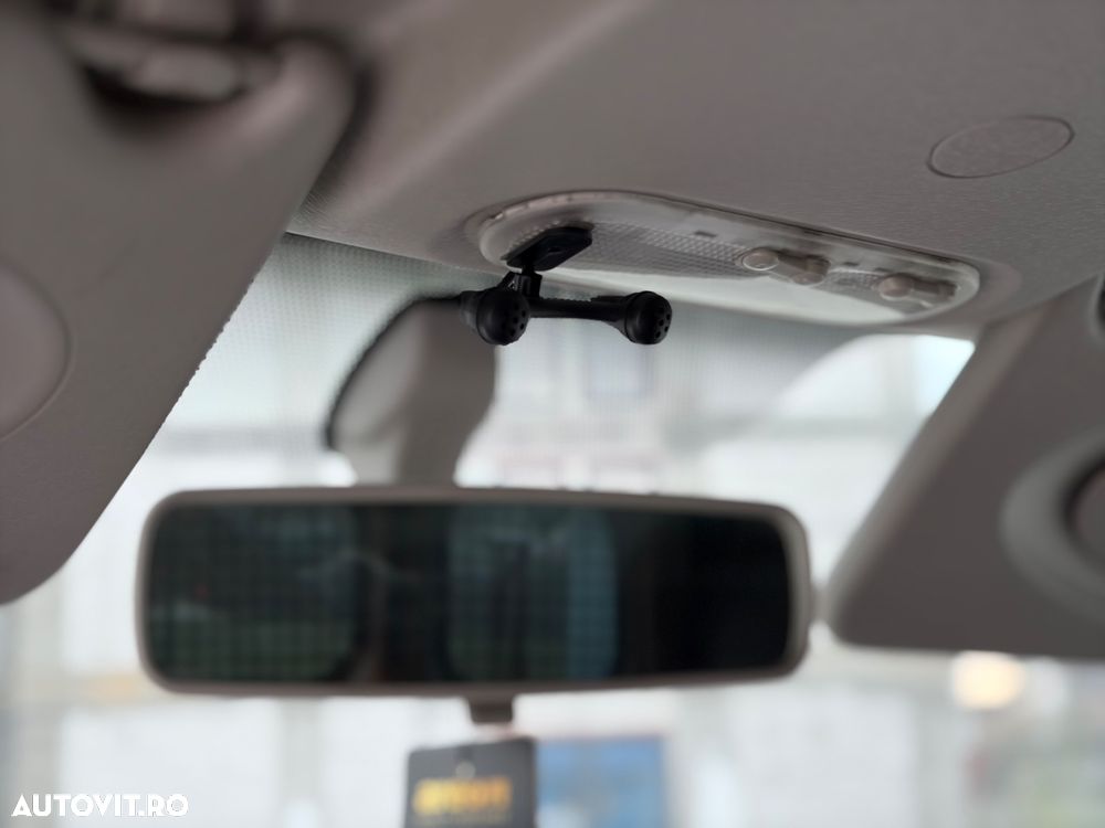 Renault Kangoo ENERGY dCi 110 FAP Start & Stop Grand - 13