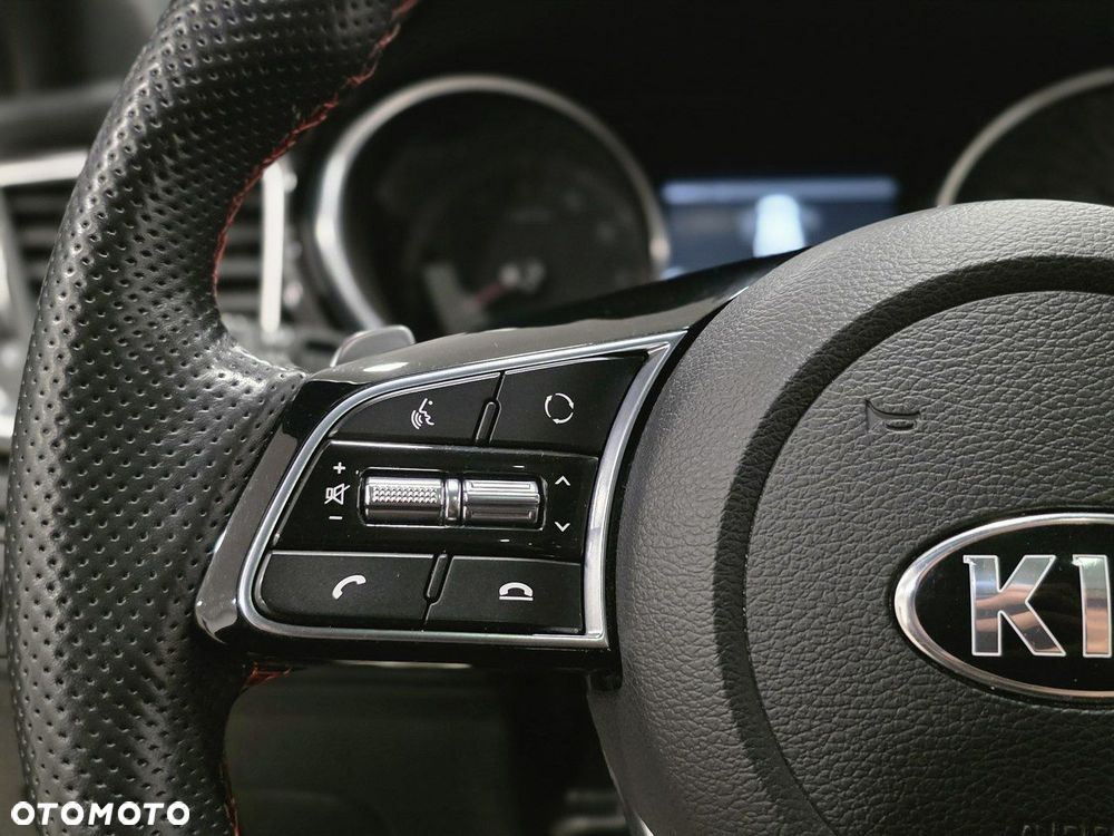 Kia ProCeed 1.6 T-GDI GT DCT - 27