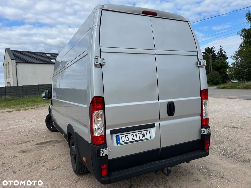 Peugeot Boxer Furgon Plus - 2