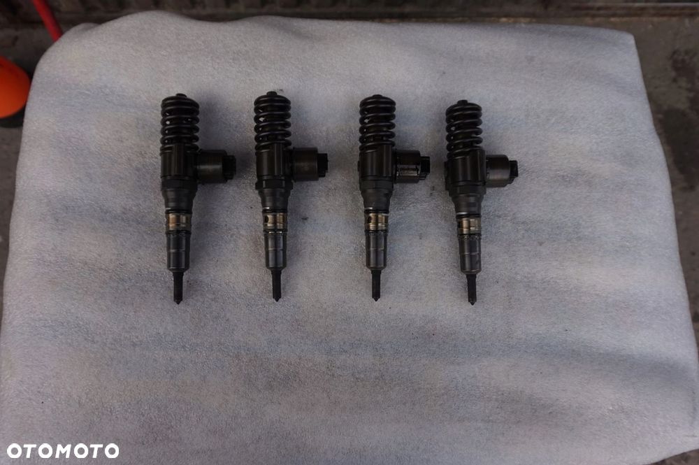 WTRYSK 2.0 TDI VW GOLF V TOURAN AUDI A3 JETTA EOS 0414720404 03G130073G - 3