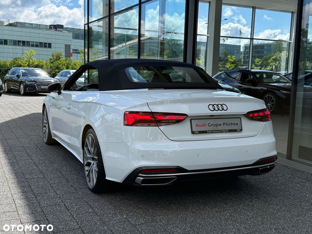 Audi A5 Cabrio - 12