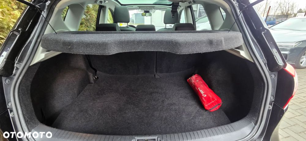 Nissan Qashqai 1.6 dCi 4 x 4 DPF Start/Stop tekna - 36