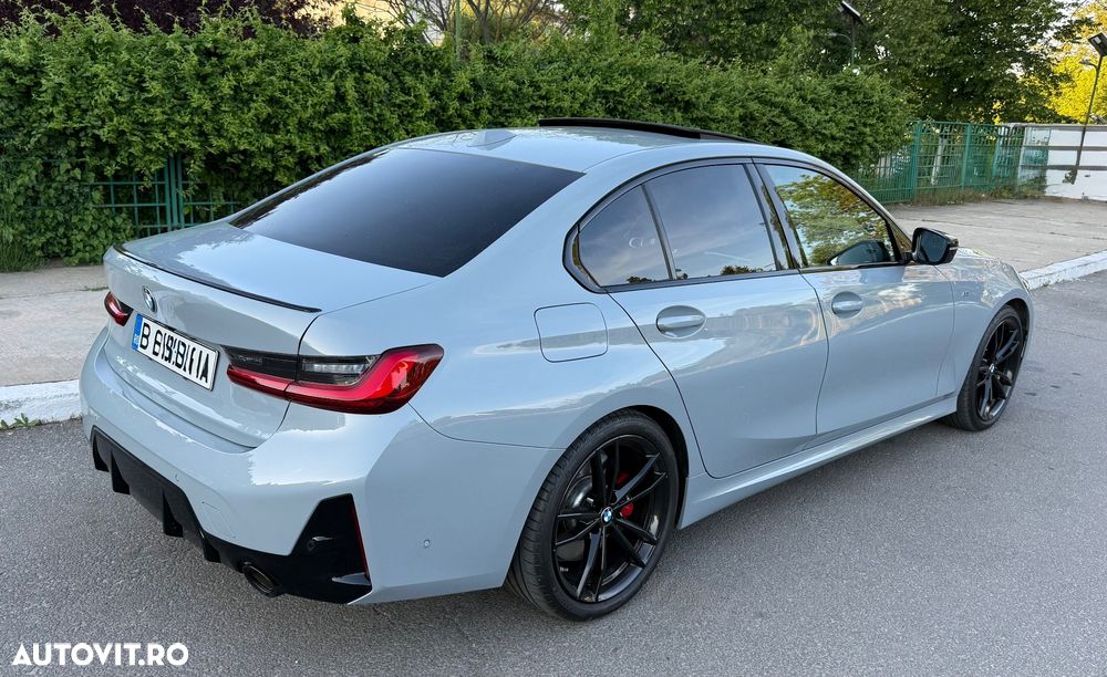 BMW Seria 3 330i Aut. - 12