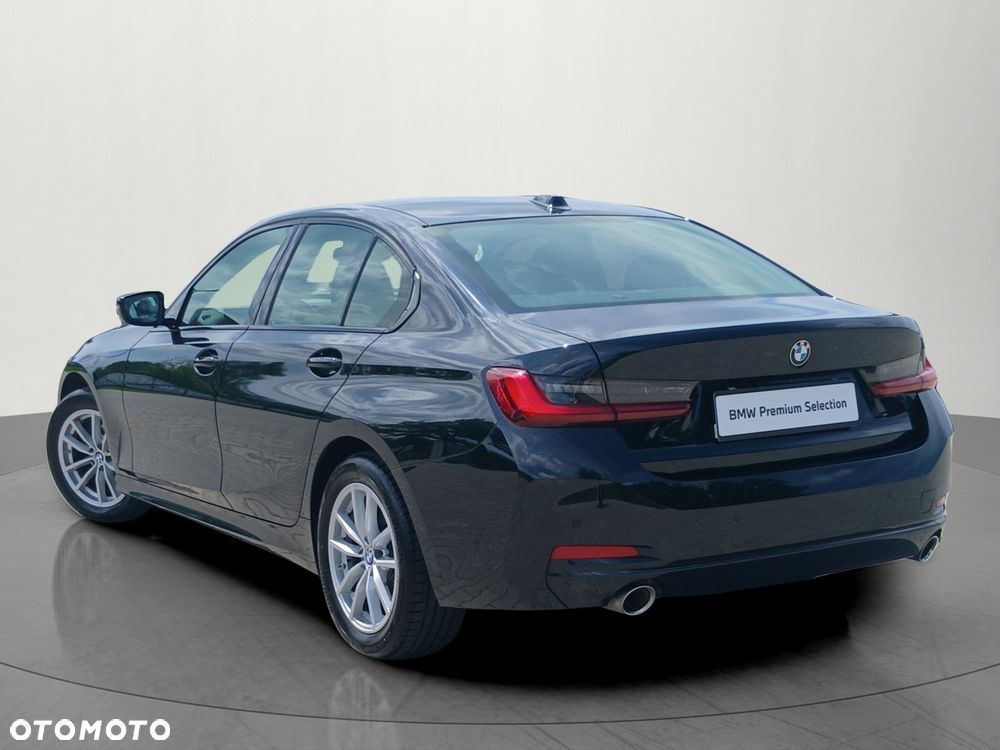 BMW Seria 3 318i - 8