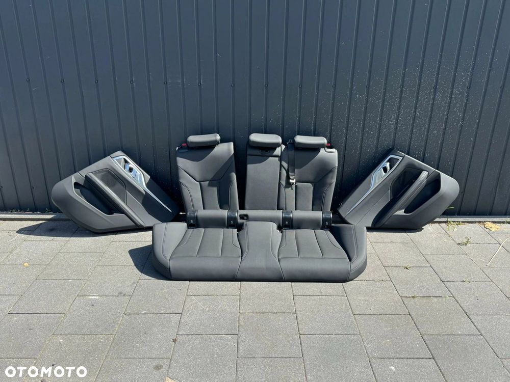 FOTELE TAPICERKA BMW M8 F92 G15 SPORTOWE MPAKIET SKÓRA MERYNOS CZARNA - 2