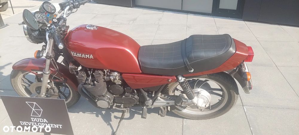 Yamaha XJ - 8