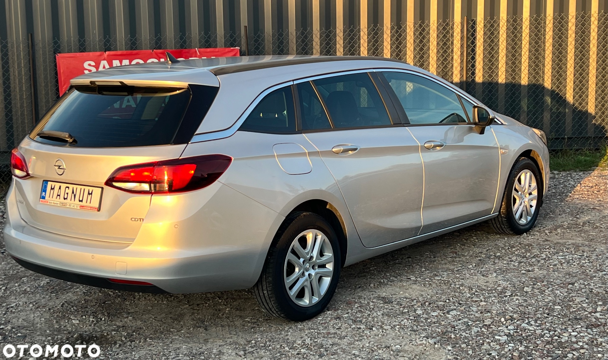 Opel Astra 1.6 CDTI DPF ecoFLEX Sports TourerStart/Stop ENERGY - 36
