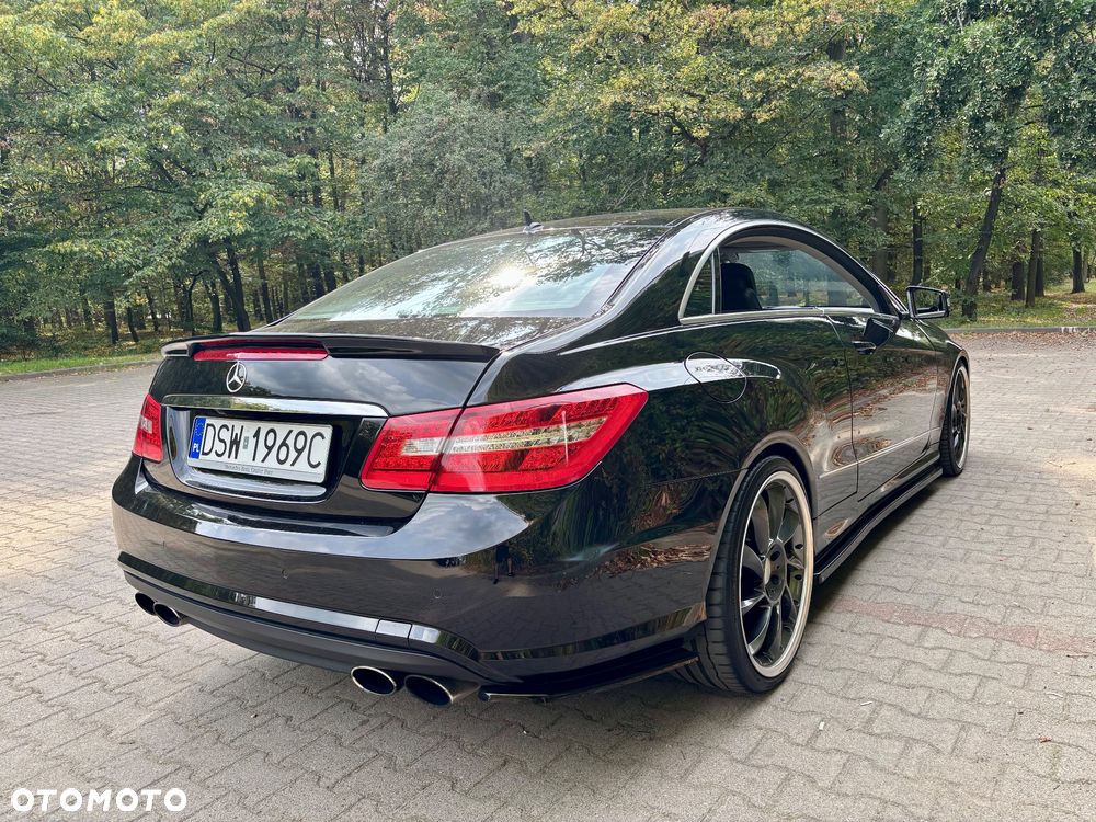 Mercedes-Benz Klasa E 350 CDI DPF Coupe BlueEFFICIENCY 7G-TRONIC Elegance - 4