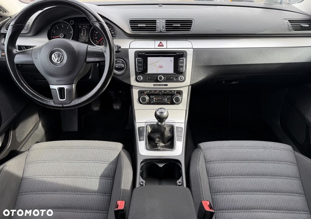 Volkswagen Passat CC 1.8 TSI - 13