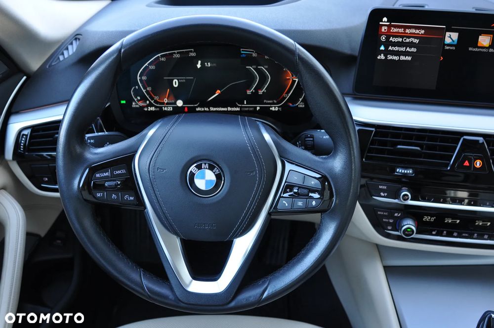 BMW Seria 5 520d xDrive - 27