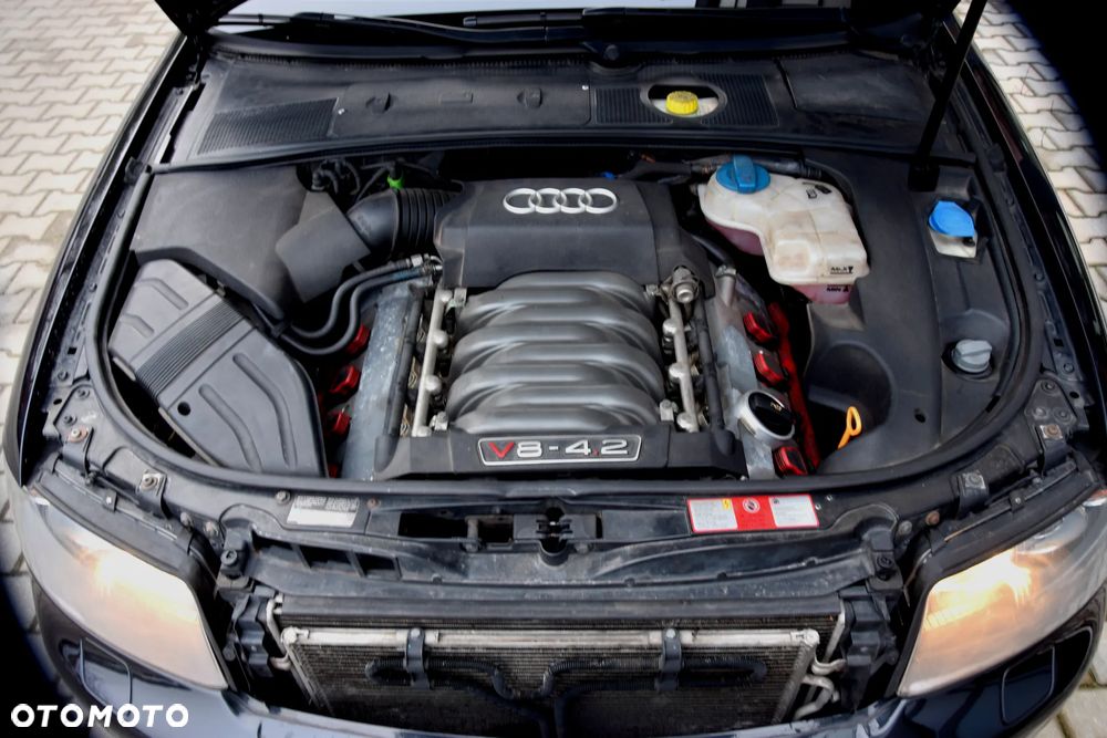 Audi S4 Avant 4.2 Quattro - 12