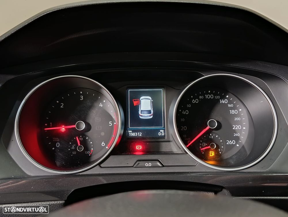 VW Tiguan 1.6 TDI Confortline - 22