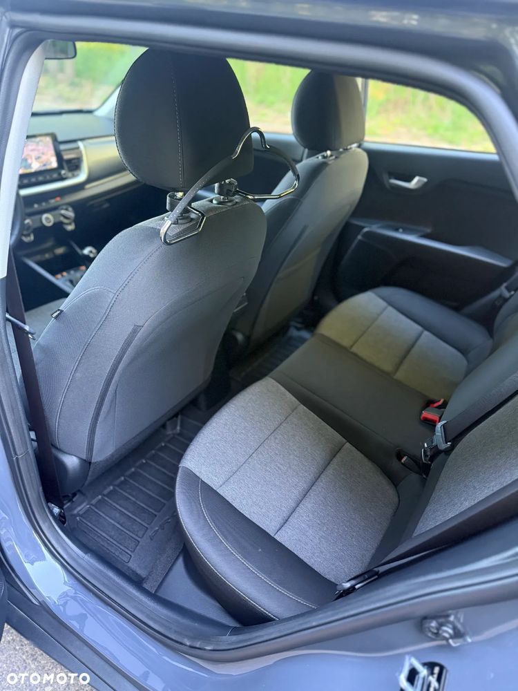 Kia Stonic 1.2 M - 33