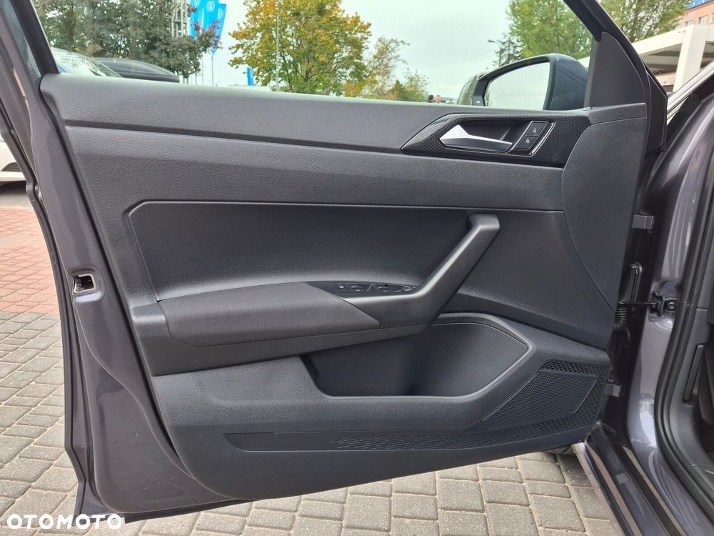 Volkswagen Polo 1.0 TSI Life Plus DSG - 11