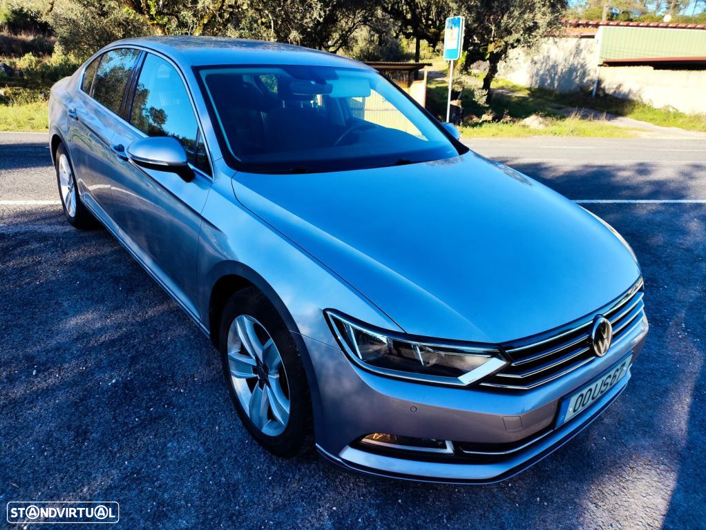 VW Passat 1.6 TDI Highline DSG - 3