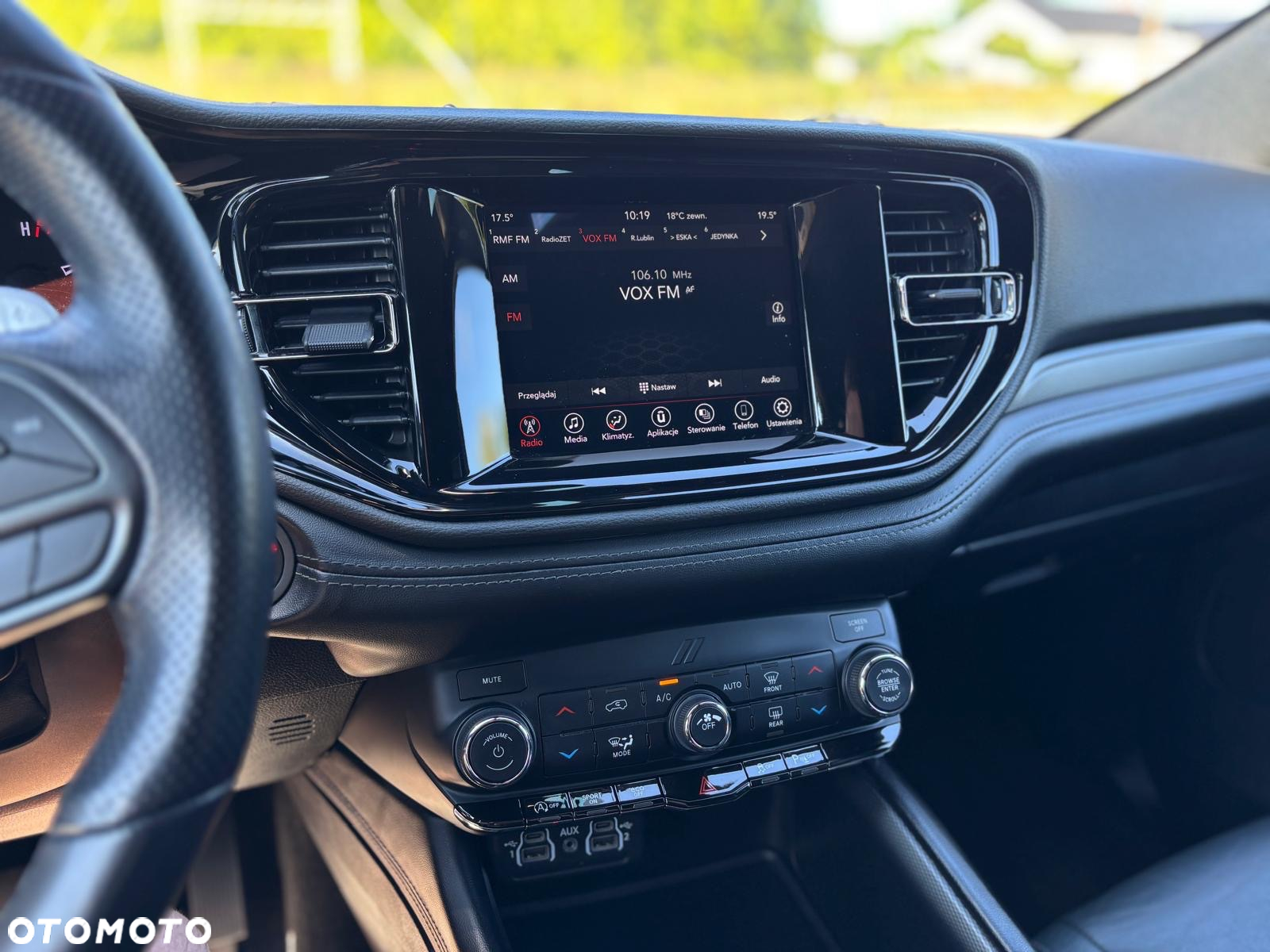 Dodge Durango - 30