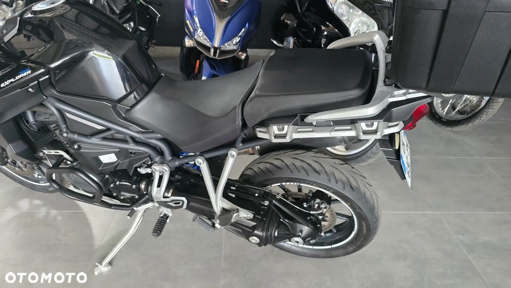 Triumph Tiger - 10