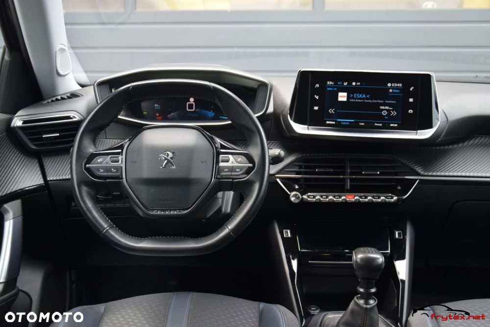 Peugeot 2008 - 32