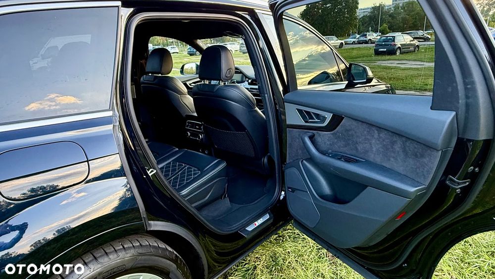 Audi SQ7 - 13