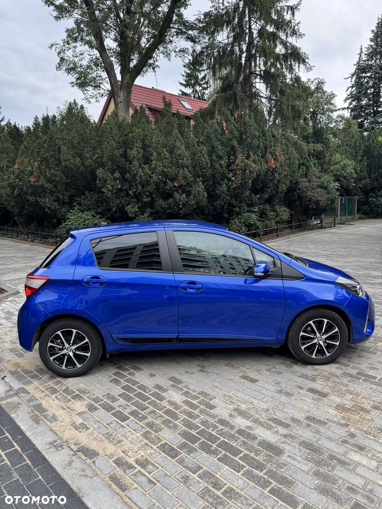 Toyota Yaris 1.5 Premium CVT - 4