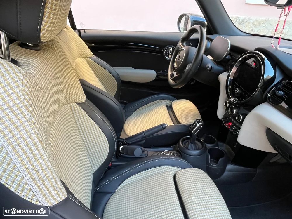 MINI Cabrio Cooper S Auto - 4