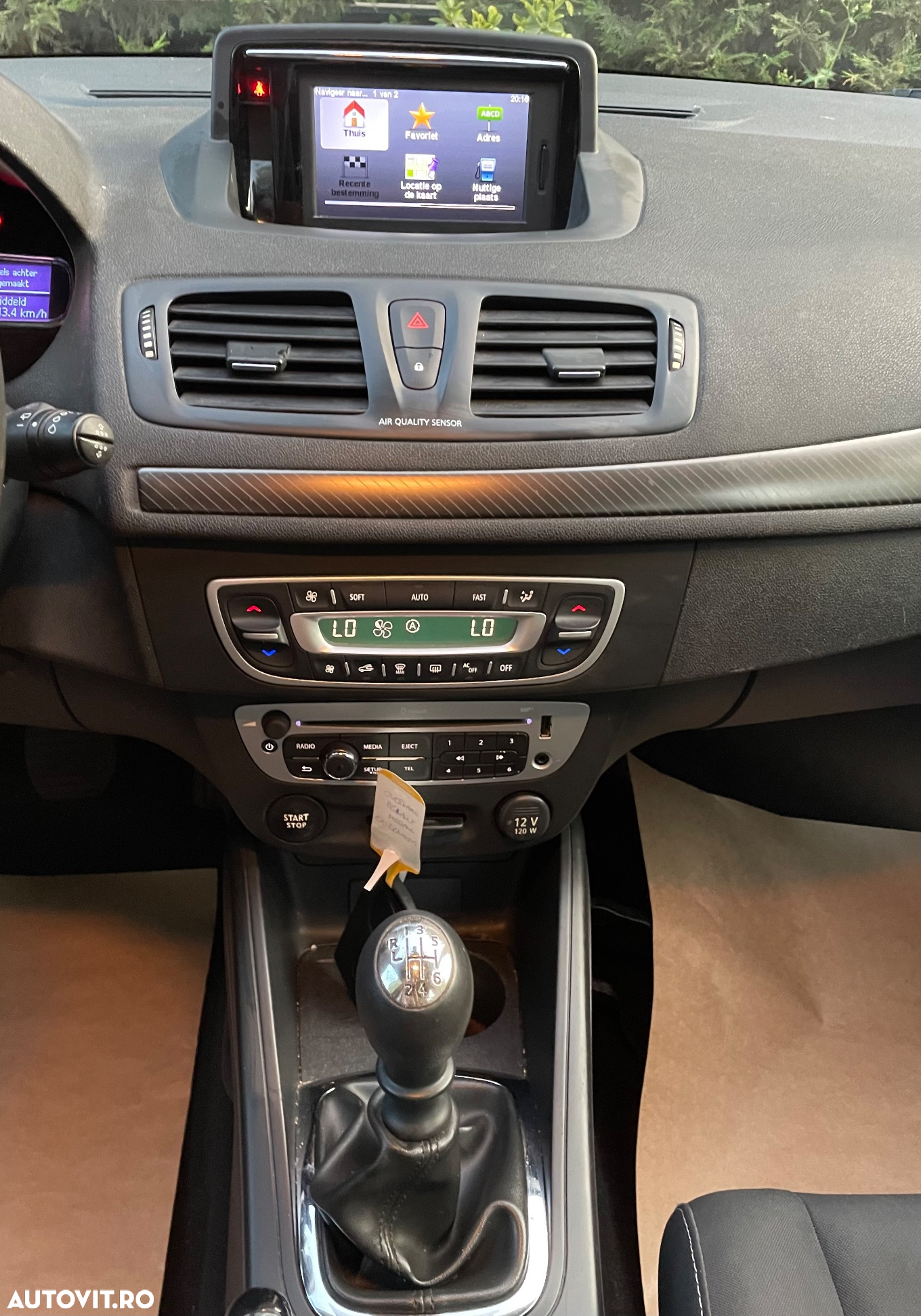 Renault Megane ENERGY dCi 110 Start & Stop LIMITED - 24