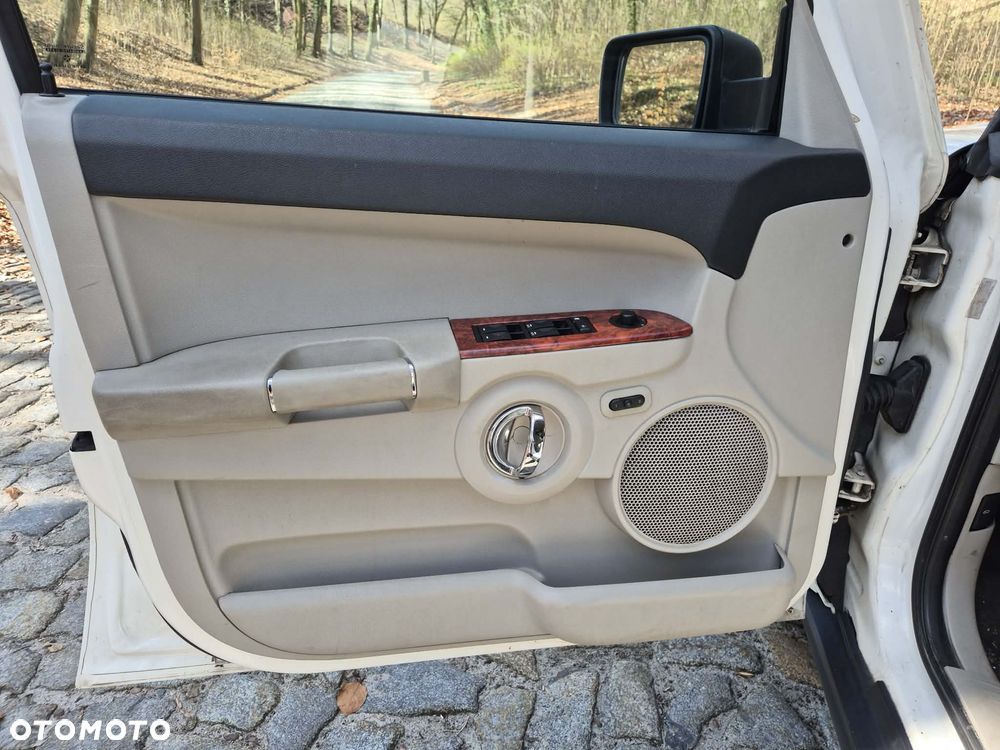 Jeep Commander 5.7 V8 Limited - 7