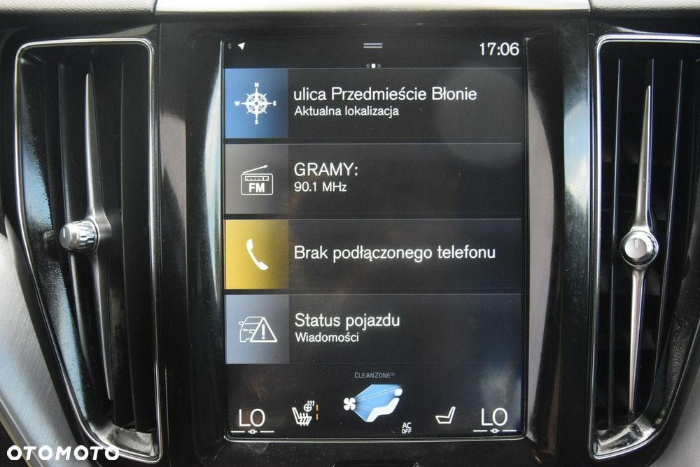 Volvo XC 60 D5 AWD Momentum - 30