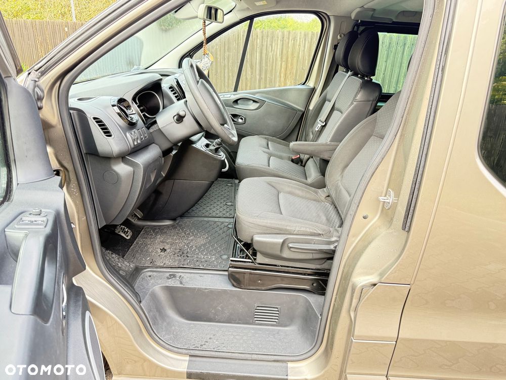 Opel Vivaro L2H1 2.9t Edition - 10