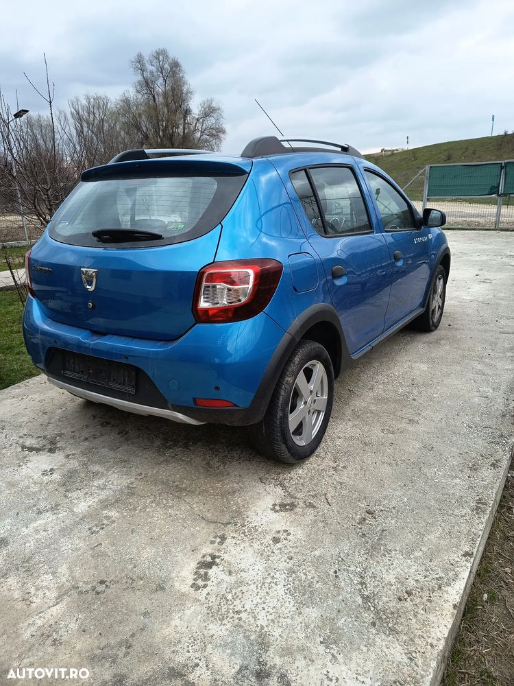 Dacia Sandero Stepway TCe 90 (S&S) Celebration - 10