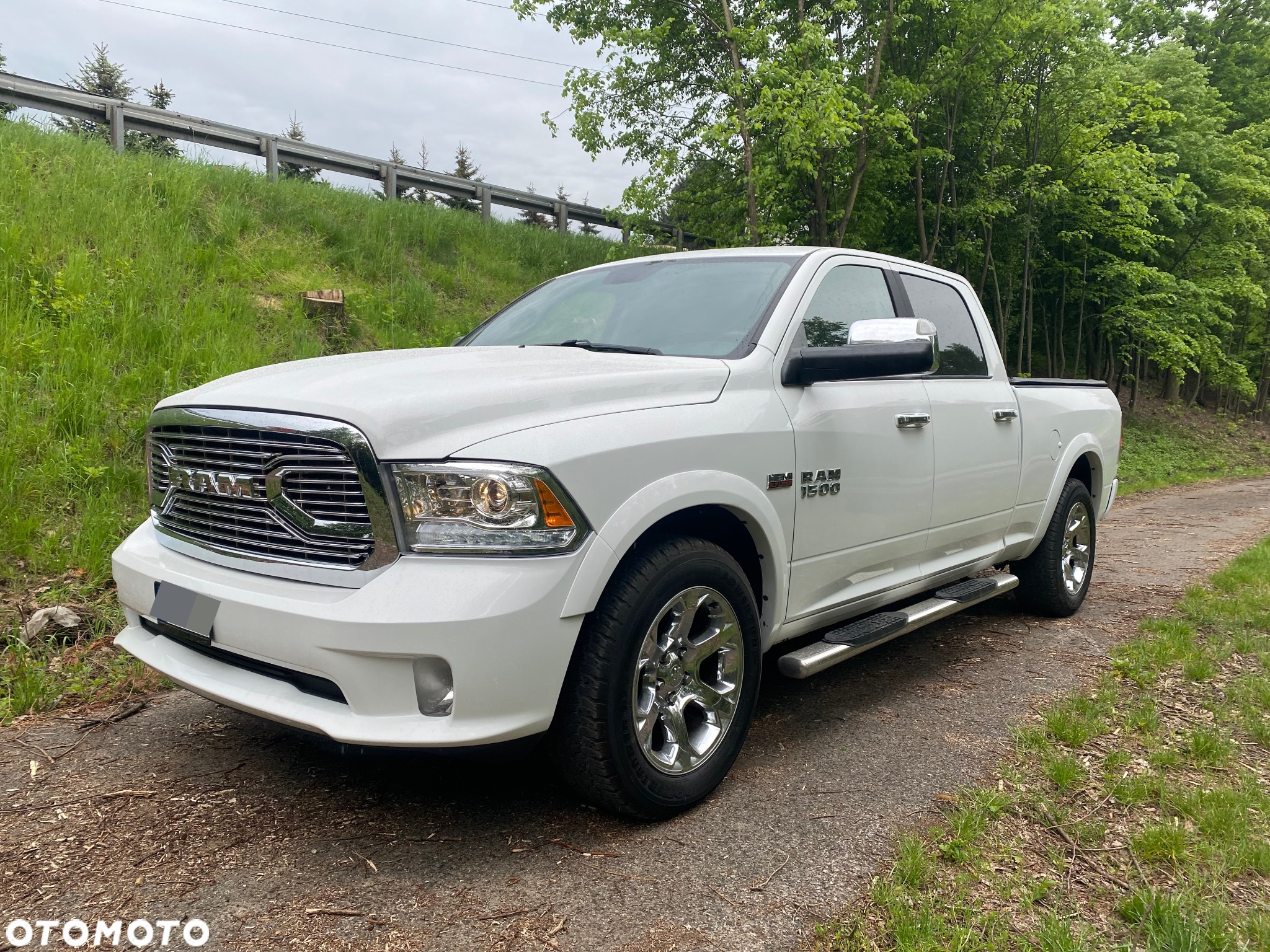 Dodge RAM 1500 5.7 4x4 - 3
