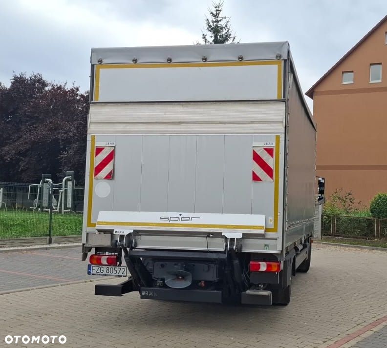 Mercedes-Benz ATEGO - 13