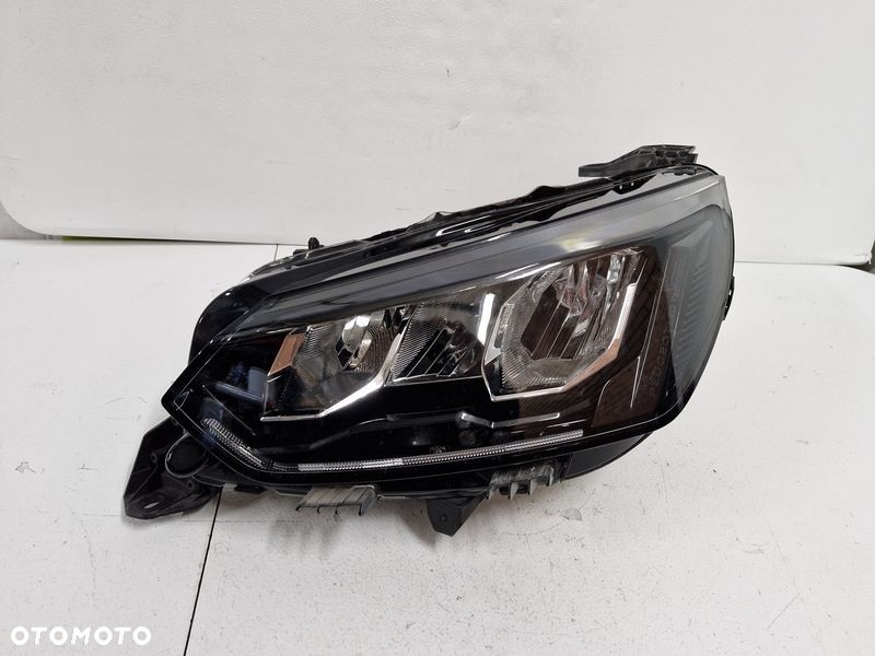 PEUGEOT 208 2008 II 2 LAMPA LEWY PRZÓD LEWA PRZEDNIA REFLEKTOR LED 9833036380 - 1