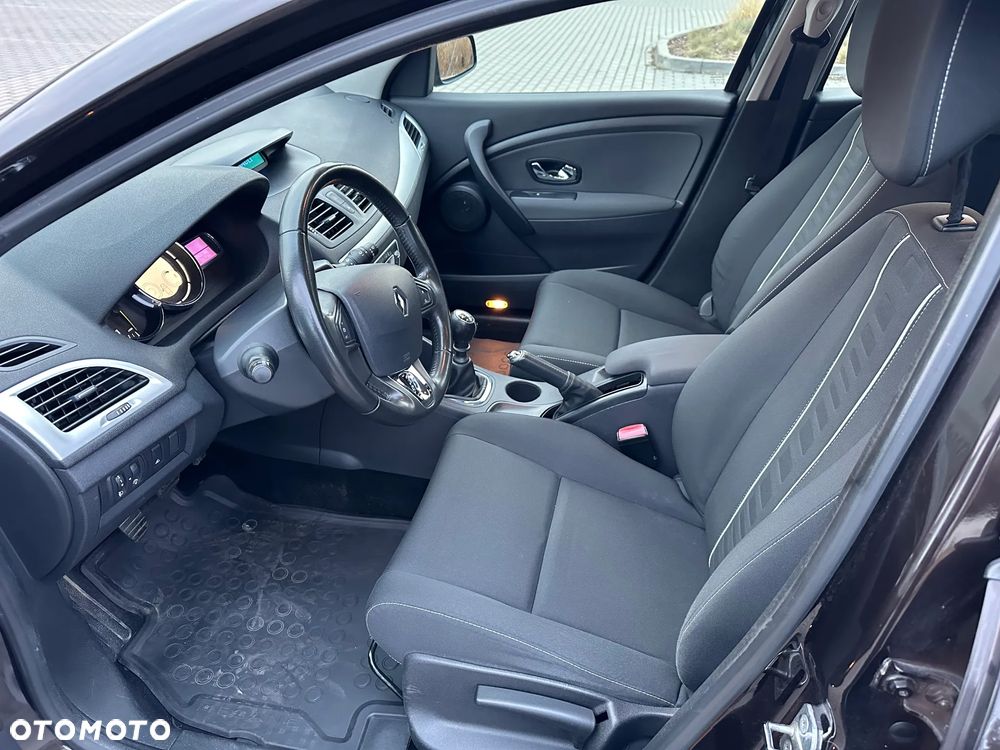Renault Megane 1.5 dCi Zen - 13