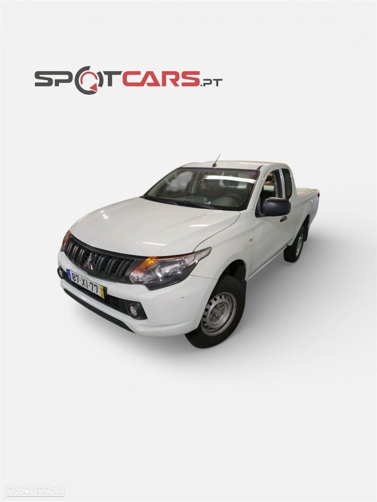 Mitsubishi L200 2.4 DI-D CD Invite 4WD - 1