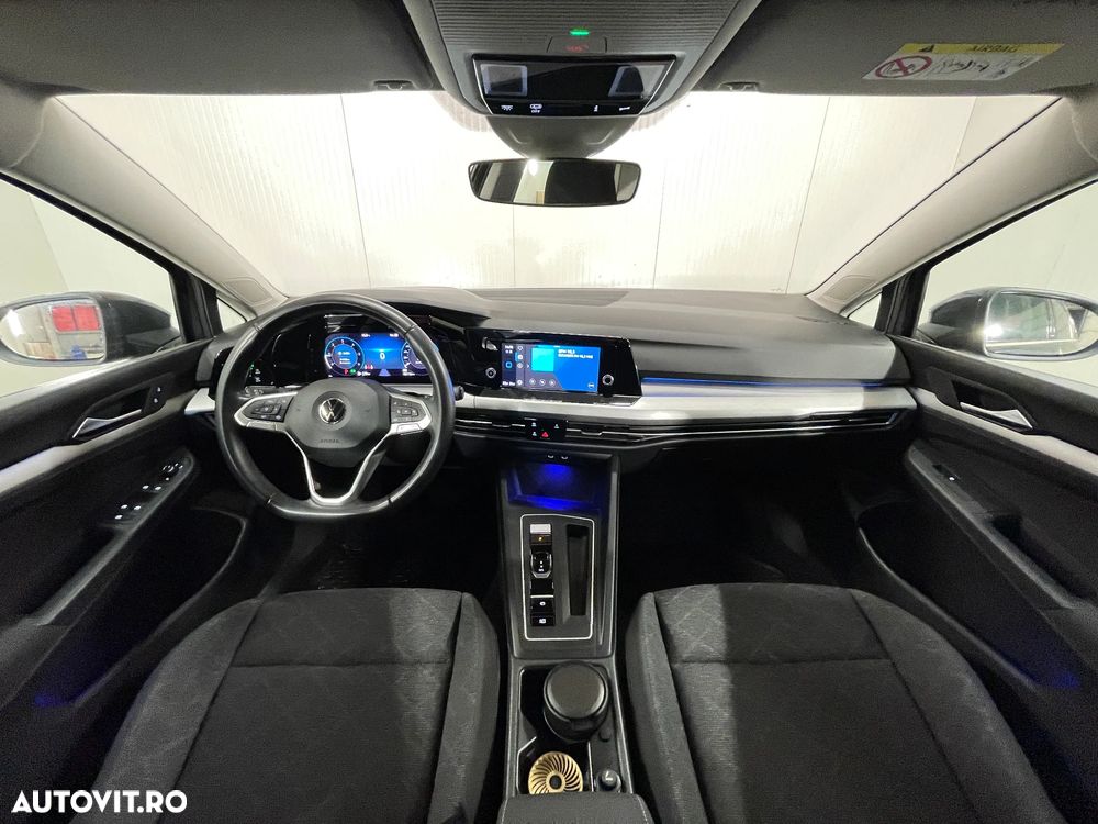 Volkswagen Golf 2.0 TDI SCR DSG Life - 8